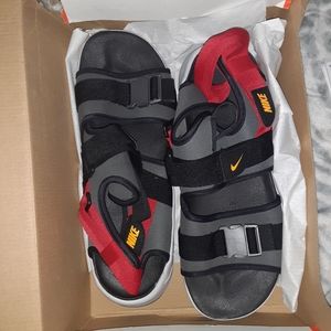 Nike Canyon Sandals